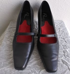 A2 BY AEROSOLES low pump